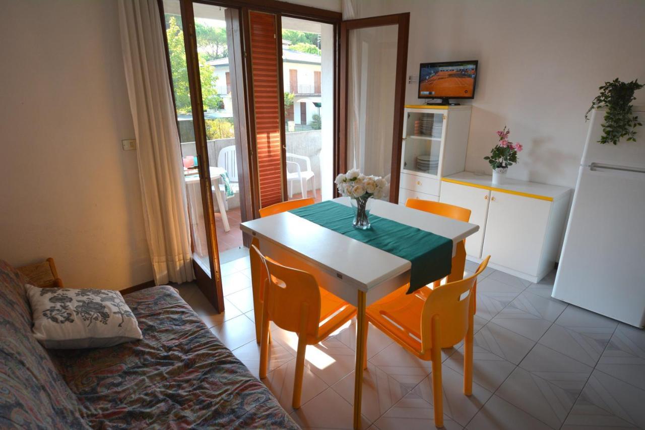 Flat In Lignano Pineta Apartman Lignano Sabbiadoro Kültér fotó